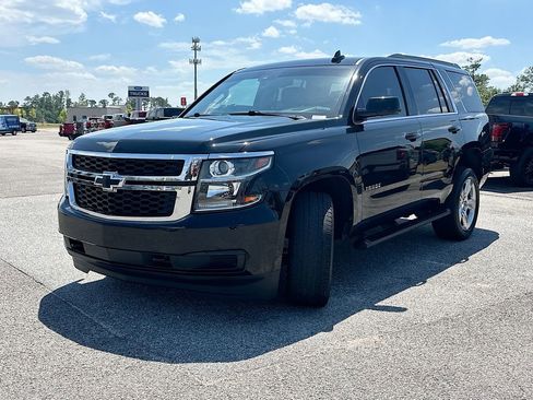 Used 2020 Chevrolet Tahoe LS w/ Enhanced Driver Alert Package image 2