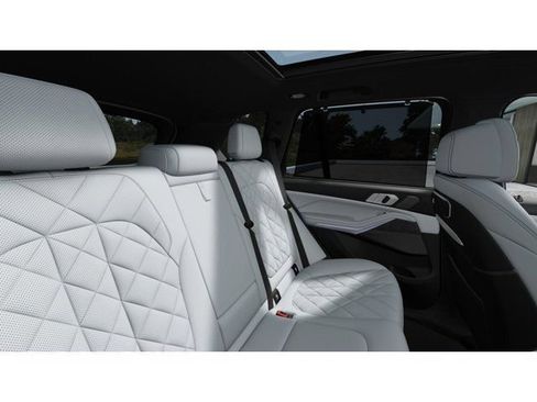 New 2026 BMW X5 M60i AWD/4WD image 12