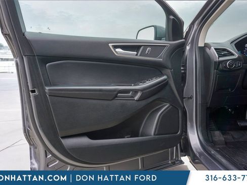 Used 2022 Ford Edge SEL w/ Convenience Package image 14