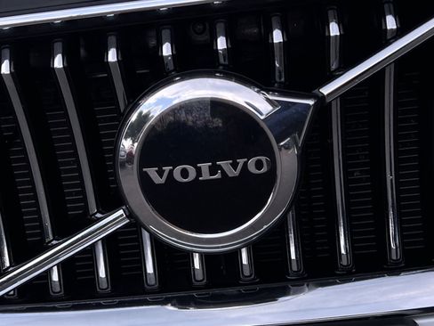 Used 2023 Volvo XC90 B5 Core w/ Protection Package Premier AWD/4WD image 20