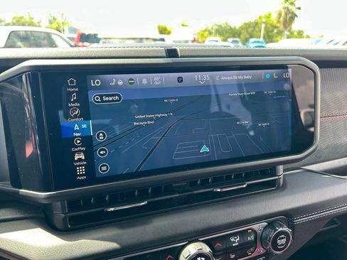 Used 2024 Jeep Wrangler Unlimited Rubicon 392 image 12