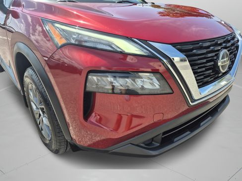 Used 2021 Nissan Rogue S FWD image 34