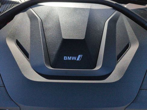 Used 2026 BMW i4 xDrive40i w/ Premium Package AWD/4WD image 15