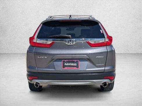 Used 2018 Honda CR-V Touring image 7
