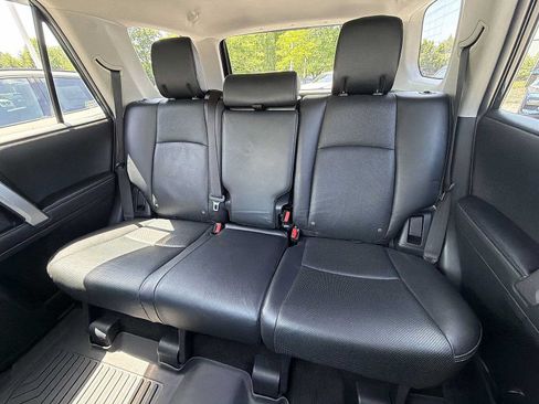 Used 2020 Toyota 4Runner Limited AWD/4WD image 21