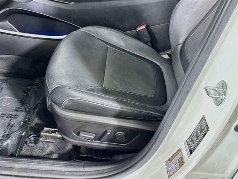 Used 2023 Hyundai Tucson Limited w/ Cargo Package AWD/4WD image 27
