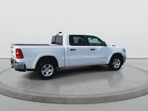 Used 2025 RAM 1500 Big Horn AWD/4WD image 9