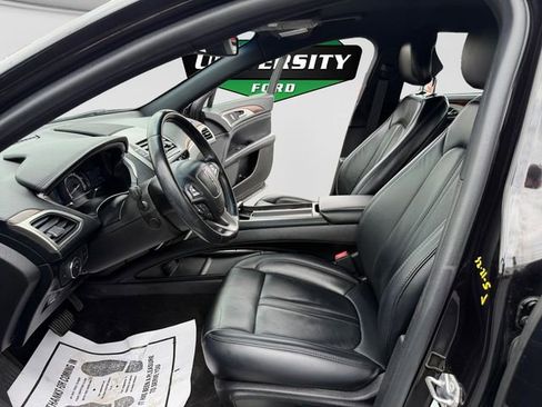 Used 2019 Lincoln MKZ Reserve FWD image 30