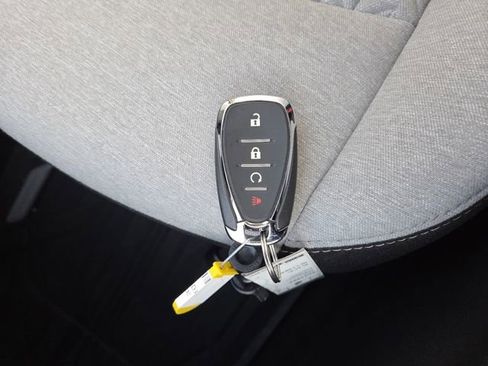 Certified 2024 Chevrolet Equinox LS w/ LPO, Floor Liner Package image 33