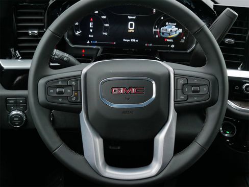 New 2026 GMC Sierra 2500 SLT w/ SLT Premium Package image 9