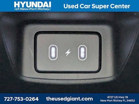 Used 2026 Hyundai Elantra Limited w/ Cargo Package image 15