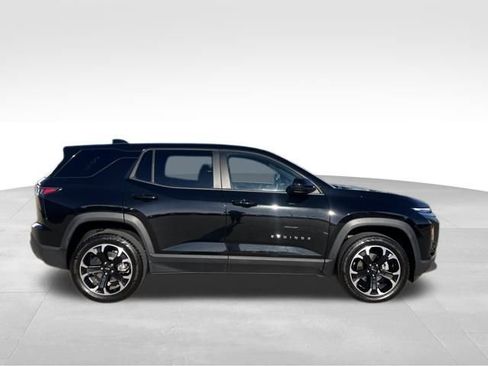 Certified 2025 Chevrolet Equinox LT image 10