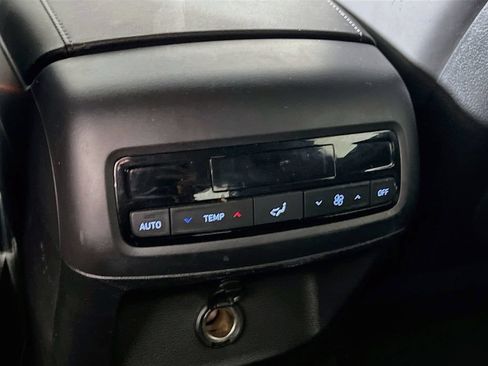 Used 2023 Hyundai Palisade SEL FWD image 23