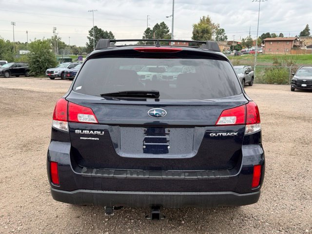 Used 2014 Subaru Outback 2.5i Premium AWD/4WD image 5
