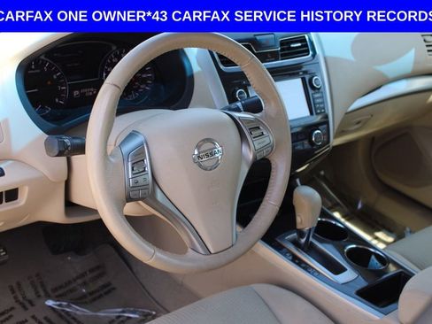 Used 2014 Nissan Altima 2.5 SV w/ Convenience Package FWD image 17
