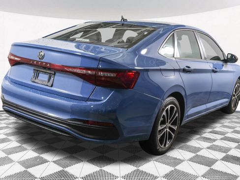 Used 2025 Volkswagen Jetta Sport FWD image 14