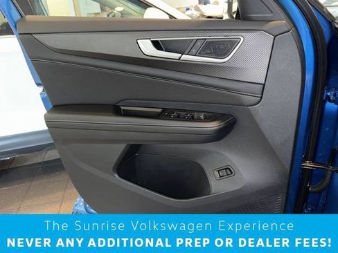 New 2024 Volkswagen Atlas Cross Sport SEL R-Line image 18