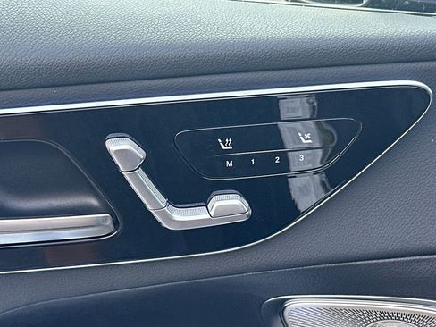 Used 2026 Mercedes-Benz GLC 350e 4MATIC image 12