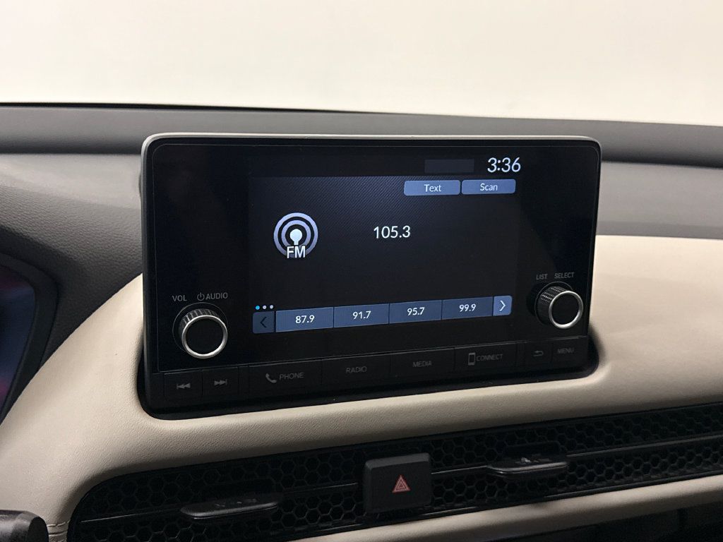Certified 2025 Honda HR-V LX image 21