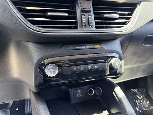 Used 2023 Ford Escape SE FWD image 23