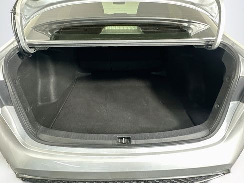 Used 2020 Toyota Corolla SE FWD image 27
