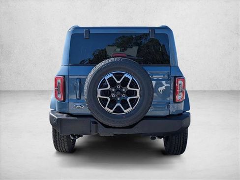 New 2025 Ford Bronco Outer Banks AWD/4WD image 9