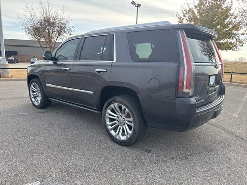 Used 2018 Cadillac Escalade Premium Luxury w/ LPO, Radiant Package image 8