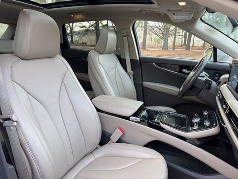 Certified 2023 Lincoln Nautilus Reserve w/ Equipment Group 201A image 25