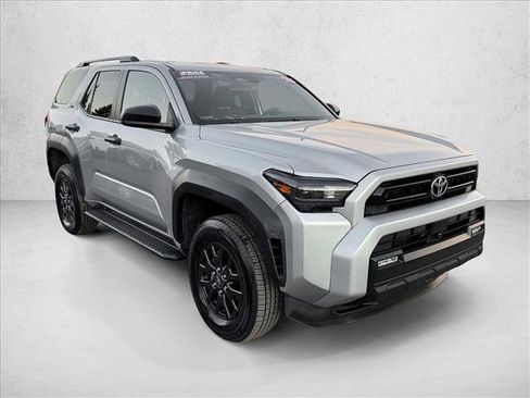 Certified 2025 Toyota 4Runner SR5 AWD/4WD image 3