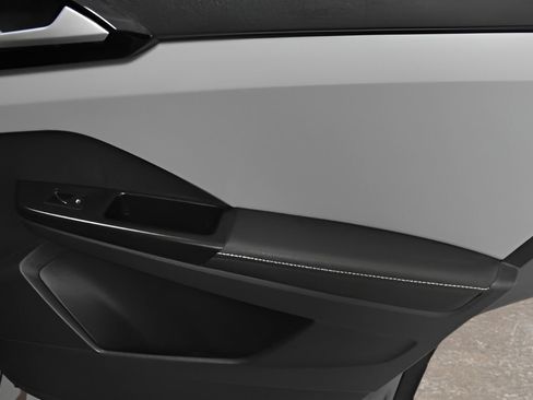 Used 2024 Volkswagen Taos S image 35