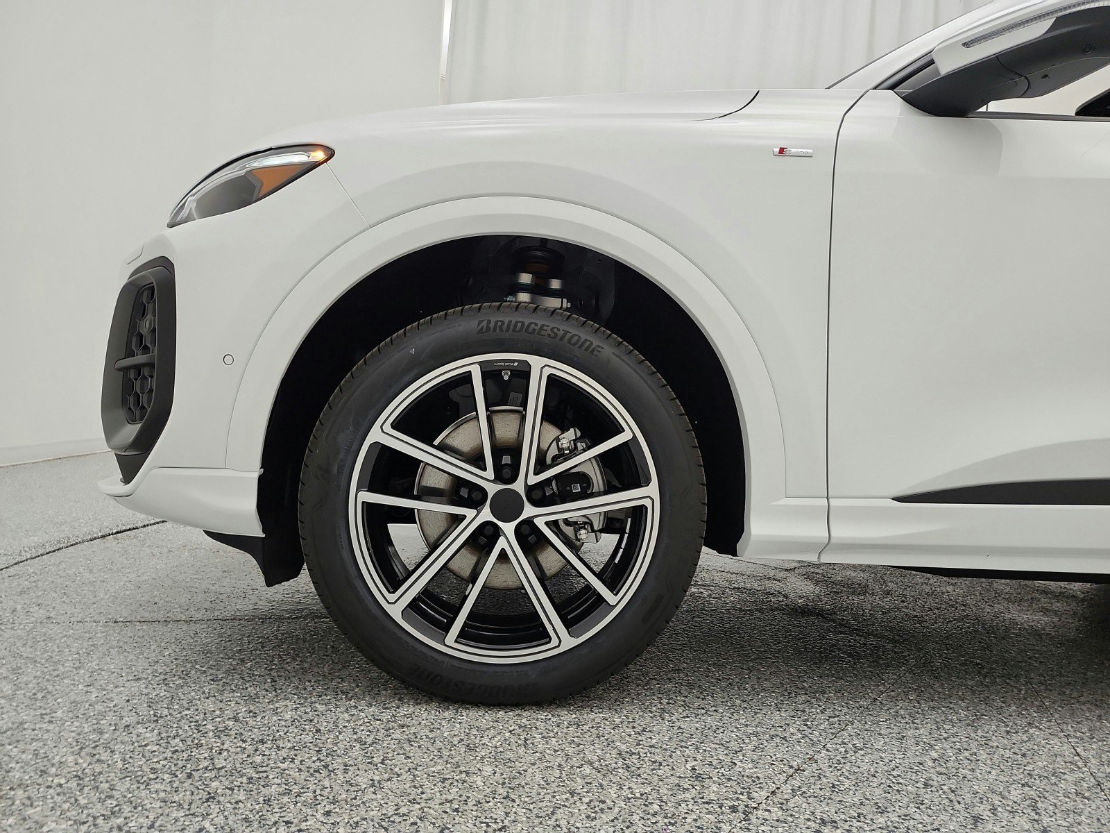 New 2026 Audi Q5 Premium Plus AWD/4WD image 13