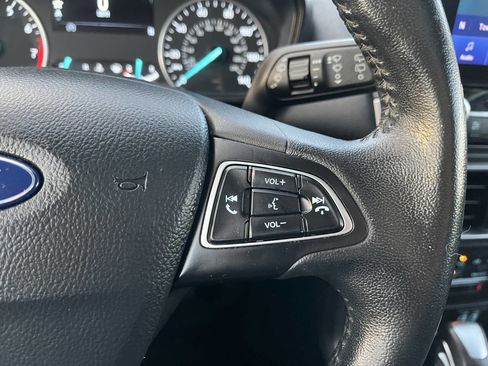 Used 2020 Ford EcoSport SE w/ SE Convenience Package image 17