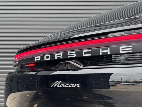 New 2026 Porsche Macan Electric image 28