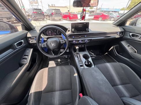 Used 2024 Honda Civic Sport image 10