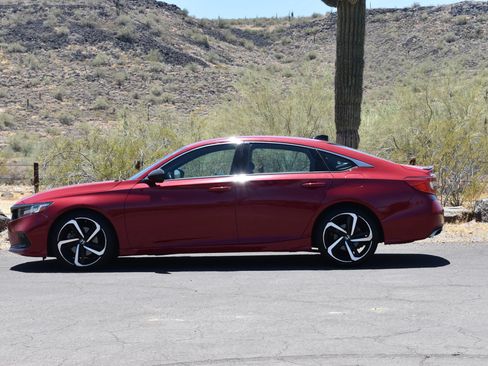 Used 2022 Honda Accord Sport image 6