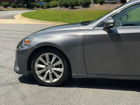 Used 2014 Lexus IS 250 RWD image 8