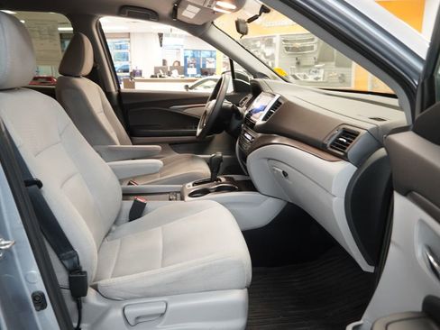 Used 2016 Honda Pilot EX image 35