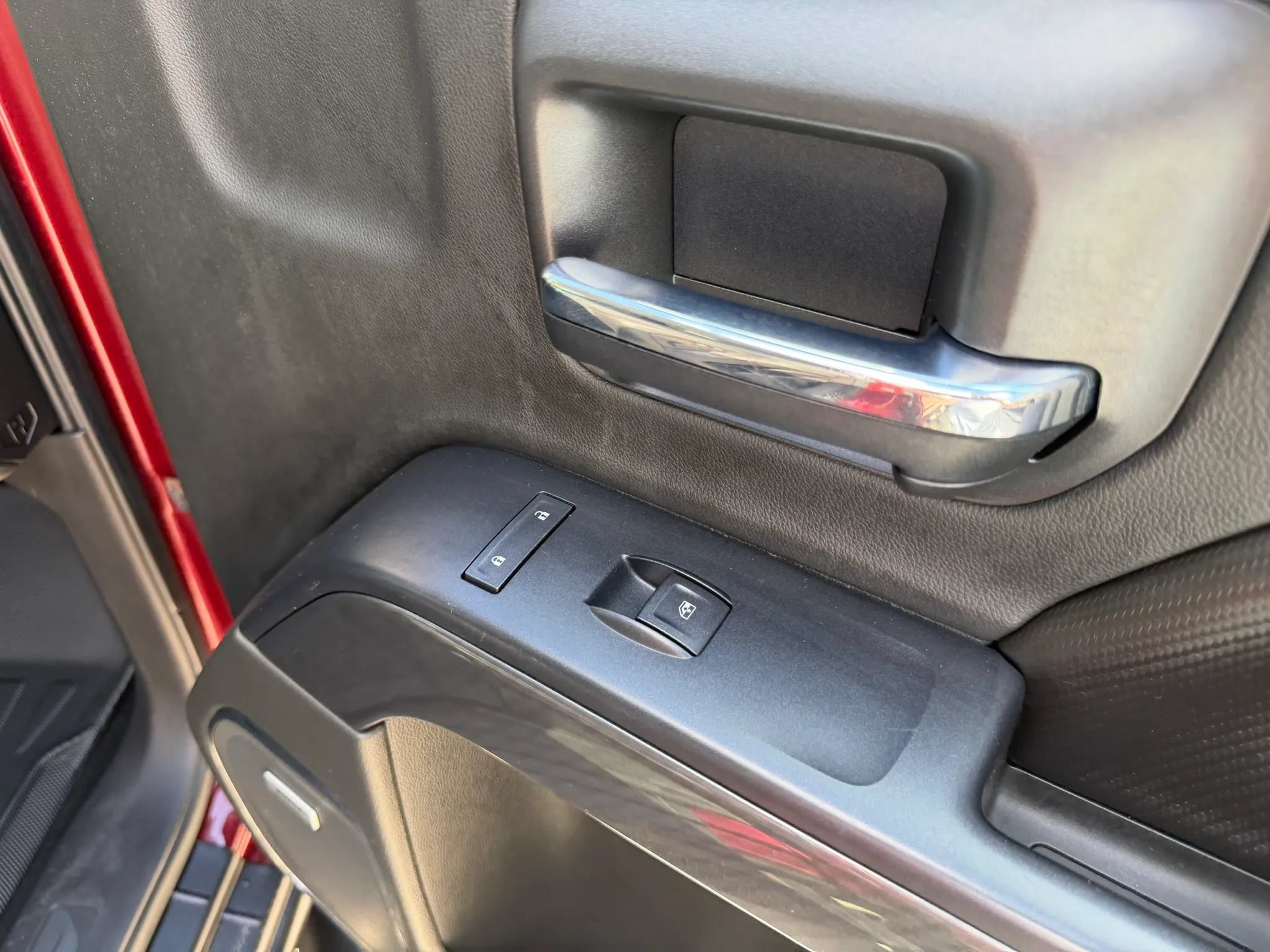 Used 2017 GMC Sierra 1500 SLT AWD/4WD image 48