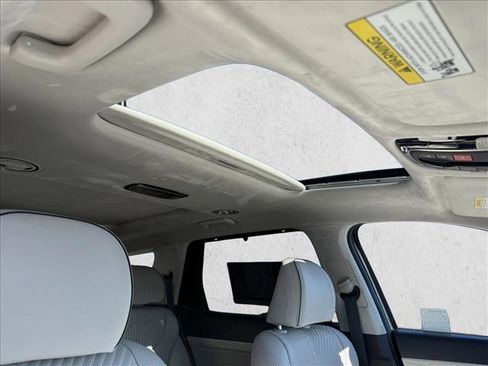 Used 2023 Hyundai Palisade Calligraphy image 20