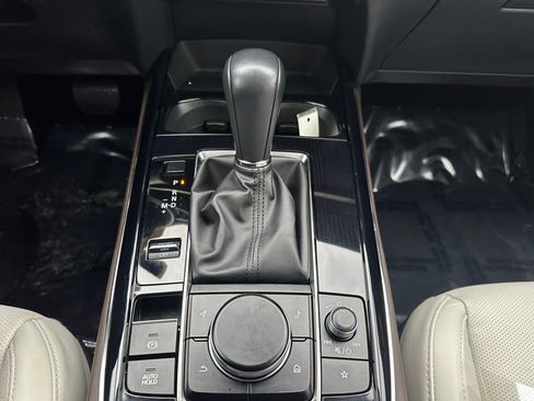 Used 2025 MAZDA CX-30 AWD 2.5 S w/ Premium Package image 17