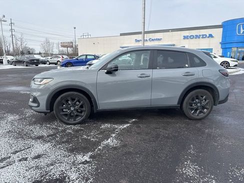 Certified 2025 Honda HR-V Sport image 19