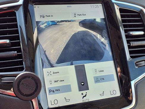 Used 2019 Volvo XC90 T6 Inscription w/ Luxury Package image 10