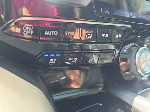 Used 2022 Acura MDX SH-AWD w/ Advance Package image 31