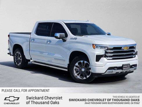 Used 2023 Chevrolet Silverado 1500 High Country w/ Technology Package AWD/4WD image 1