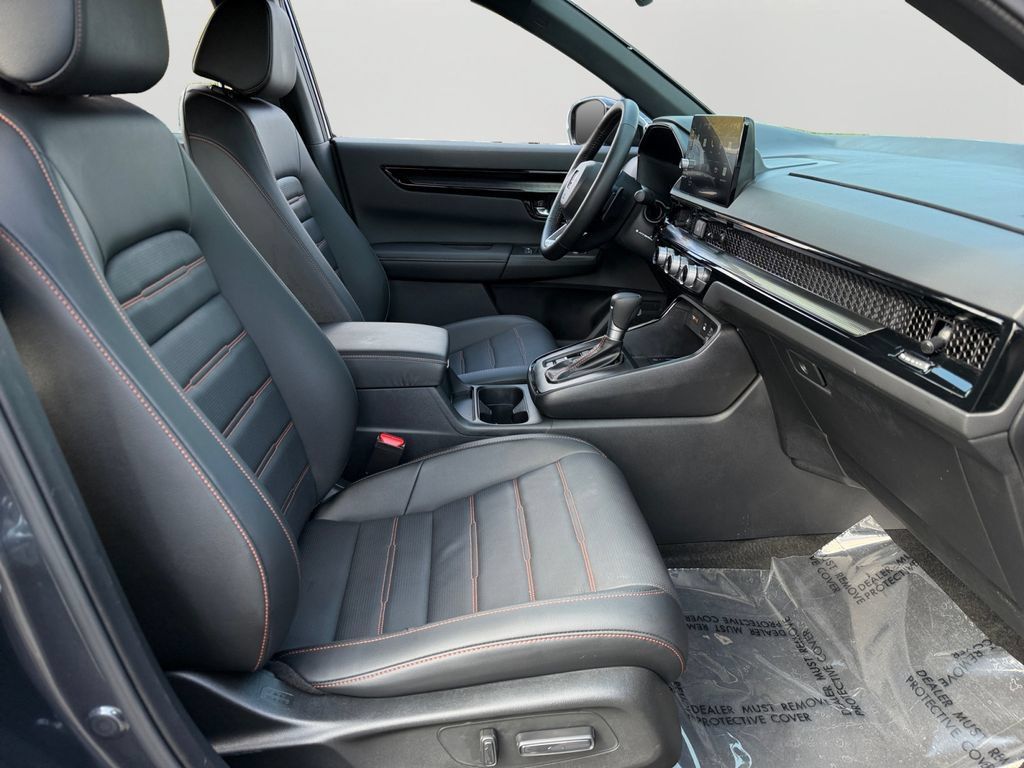 Used 2026 Honda CR-V Sport Touring image 8