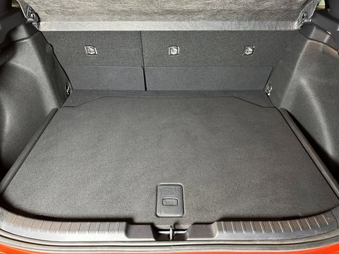 Used 2023 Toyota Corolla SE image 21