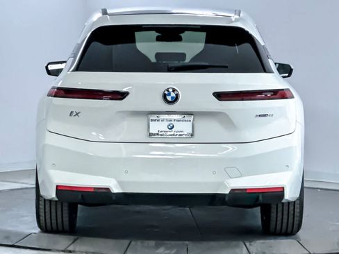 Used 2026 BMW iX xDrive45 AWD/4WD image 7