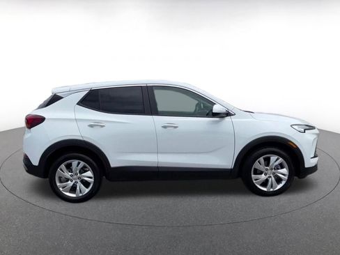 Used 2025 Buick Encore GX Preferred FWD image 16