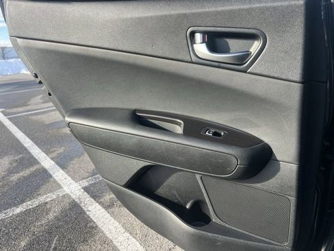 Used 2020 Kia Optima Premium image 26