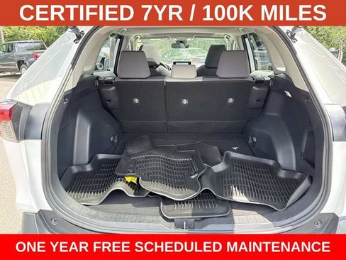 Used 2024 Toyota RAV4 XLE w/ Convenience Package AWD/4WD image 12